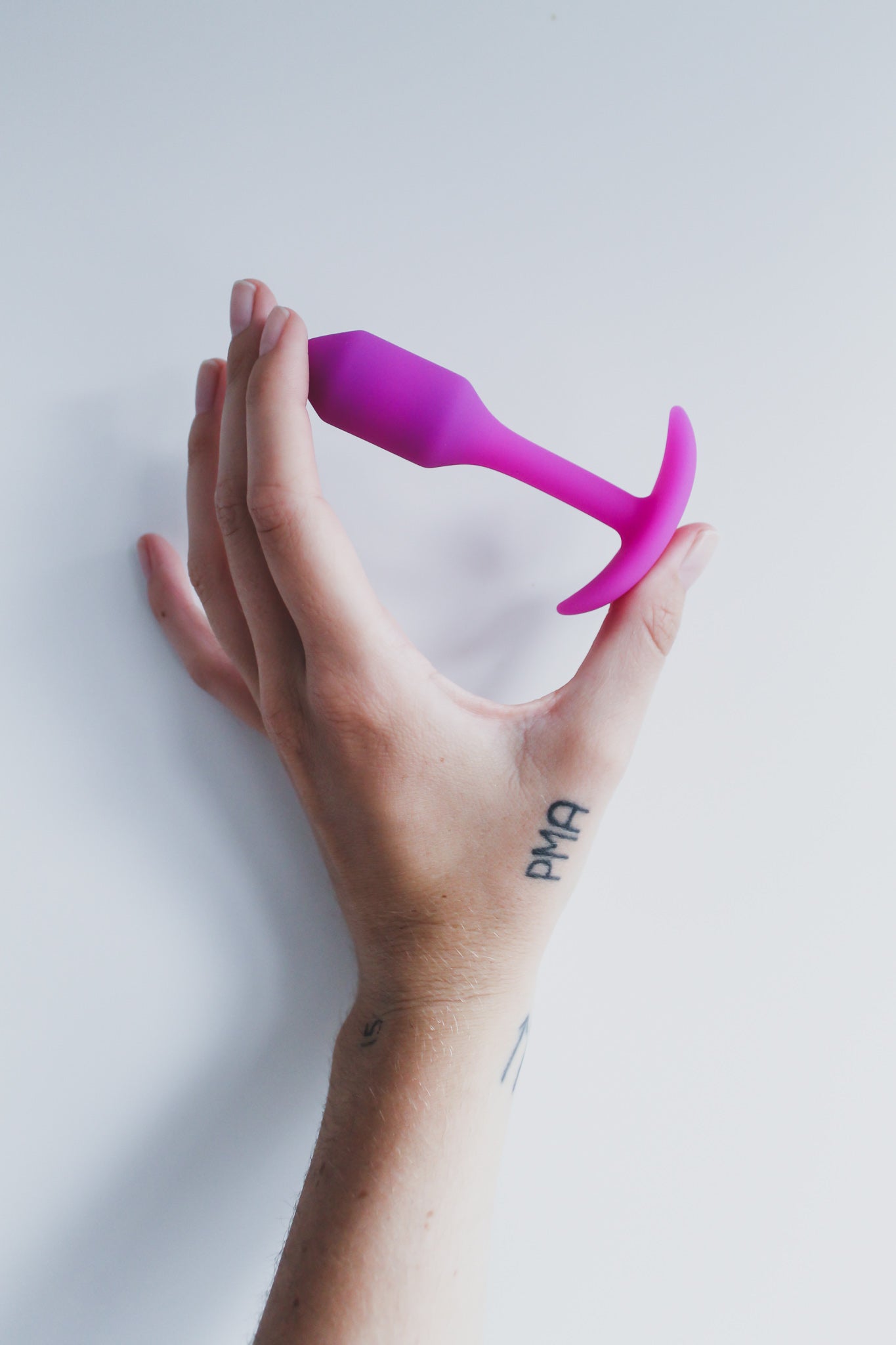Snug Plug 1 - Weighted Butt Plug - Bold Humans
