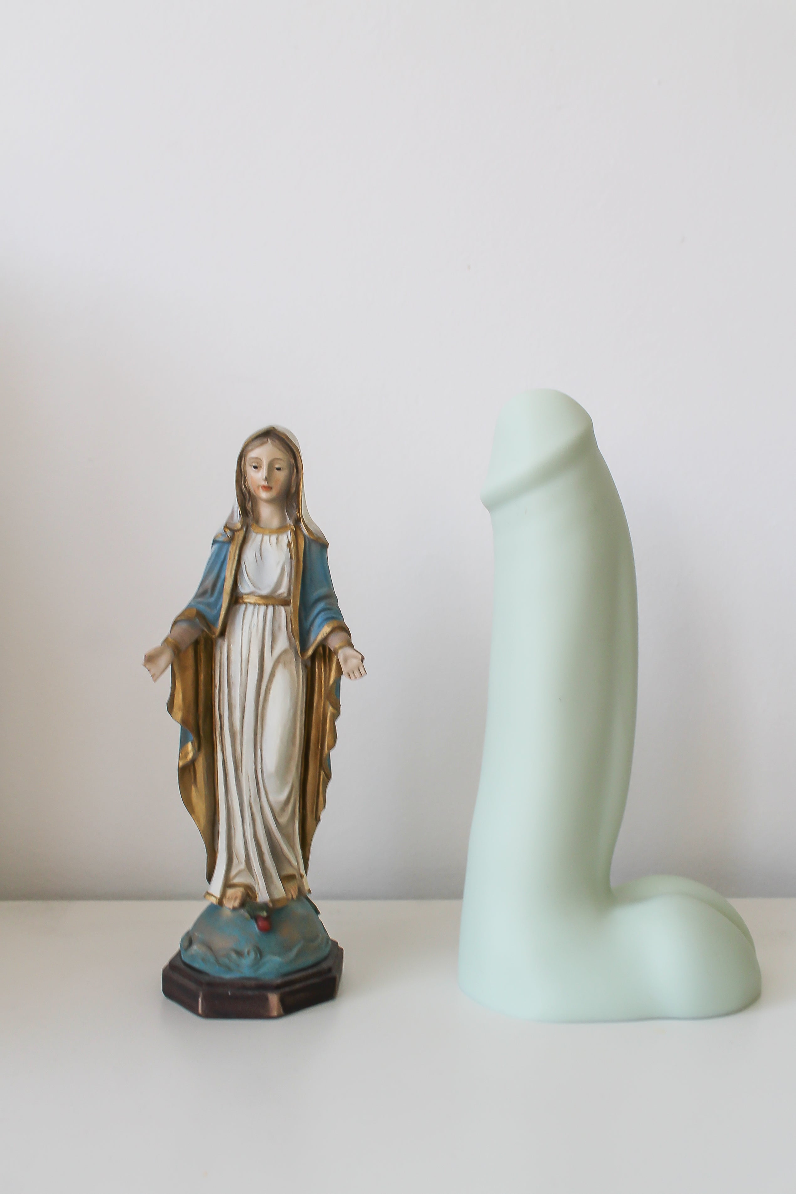 Helios - XL Dildo - Bold Humans